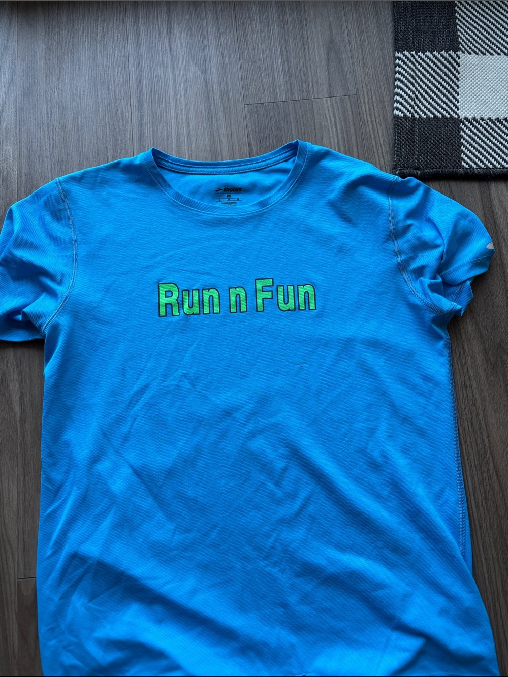 Brooks Run n Fun t-shirt. Men’s medium
